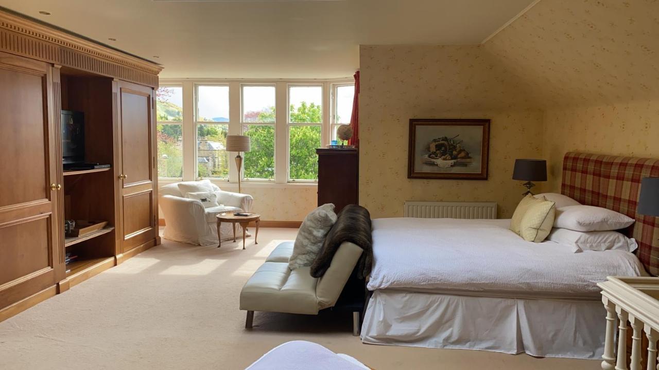 לינה וארוחת בוקר אדינבורו Claremont House מראה חיצוני תמונה