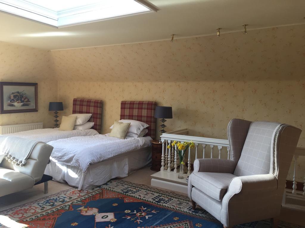 לינה וארוחת בוקר אדינבורו Claremont House מראה חיצוני תמונה