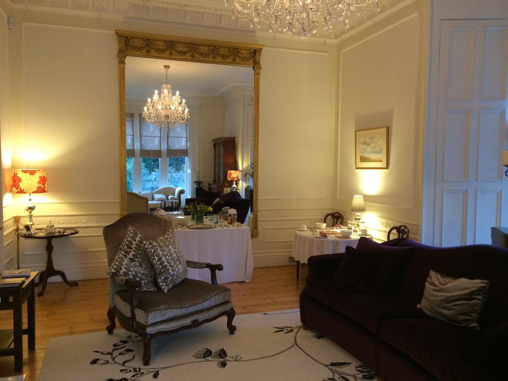 לינה וארוחת בוקר אדינבורו Claremont House מראה חיצוני תמונה